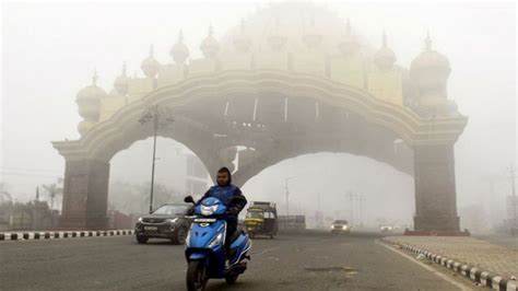 In Photos Severe Cold Wave Grips North India Bbc News