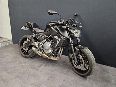 Moto KAWASAKI Z650 A2 REVISEE ET GARANTIE 12 MOIS Occasion