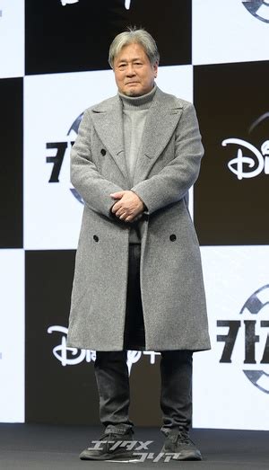 【フォト】チェ・ミンシク、25年ぶりのドラマ『カジノ』制作発表会 Chosun Online 朝鮮日報