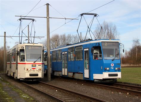 Tatra T6 Wagen 704 Und 710 Machten Am 08 02 2015 In Der Kehrschleife