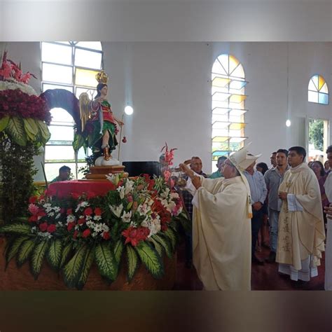 Mons Alfredo Torres celebra eucaristía en la festividad de San Rafael