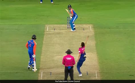wasim akram   calm  commentary box  shubman gills mind