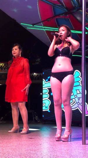 Xnxx Dance Striptease Lingerie Striptease Porn