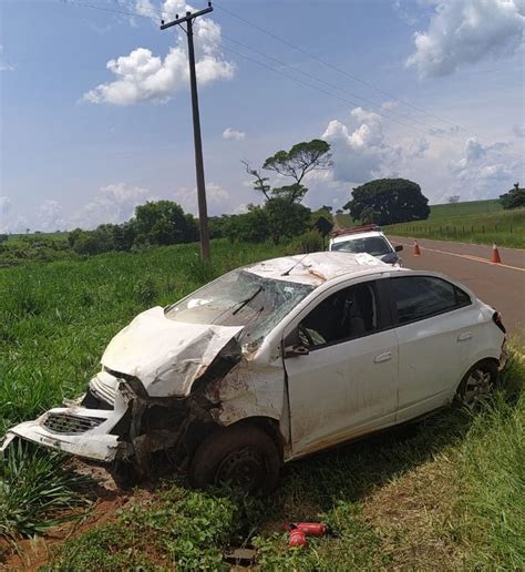 Idoso embriagado fica ferido após capotar carro em Andradina São José