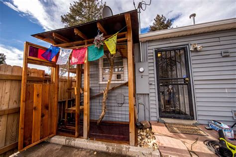 Outdoor Cat Enclosures Connected To House Cat Topia