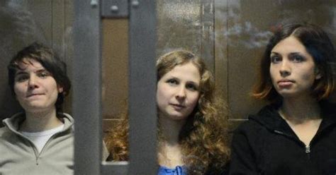 Debord Encore La condamnation des Pussy Riot va être réexaminée