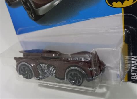 Batman Arkham Asylum Batmobile Maroon Hot Wheels Batman Hotwheels