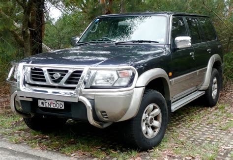 Nissan Patrol Generacje Wersje Dane Techniczne Oceny Raporty