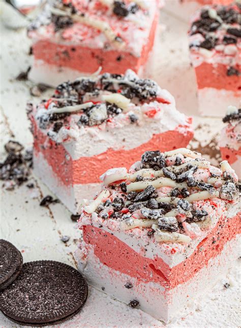 Peppermint Cookies & Cream Marshmallows | Southern FATTY