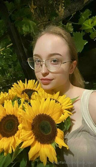 Elara Luuv Lillmisswanderlust Nude OnlyFans NudoStar TV