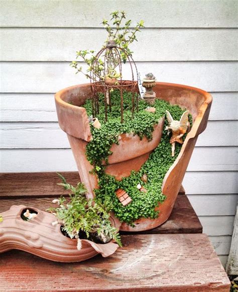 17 Broken Plant Pots That Have Been Transformed Into Wonderful Fairy