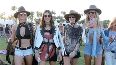 Fotos Los Looks De Las Famosas En El Festival Coachella De