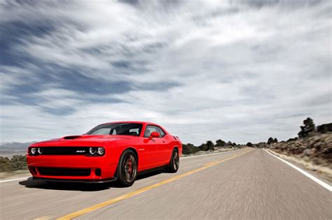 Dodge Challenger Srt Hellcat La Muscle Car Ultime