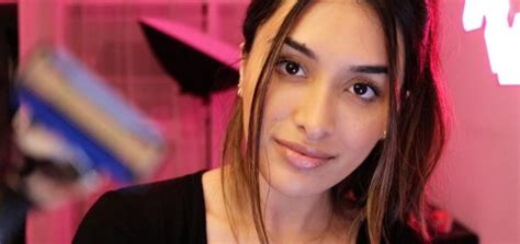 Jazzy Asmr Is Pretty Hot Scrolller