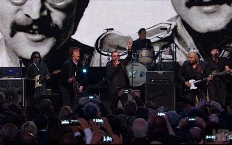 Ringo Starr A Fost Inclus In Rock And Roll Hall Of Fame Artistul Este