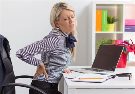 Symptoms, Causes and Treatments of Back Spasms