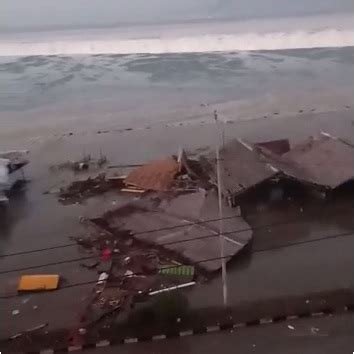 Kumpulan Video Gempa Palu Tsunami - MAXsi.id