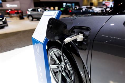 Vietnam plans electricity subsidies for EV charging stations