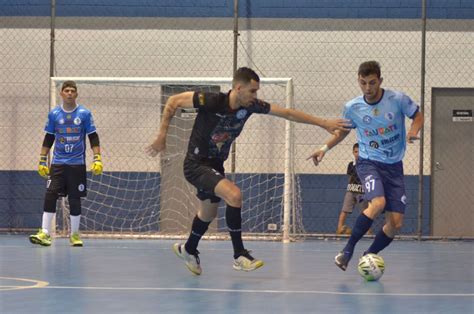 Taubaté e Indaiatuba empatam na Copa Paulista de Futsal Moa Taubaté