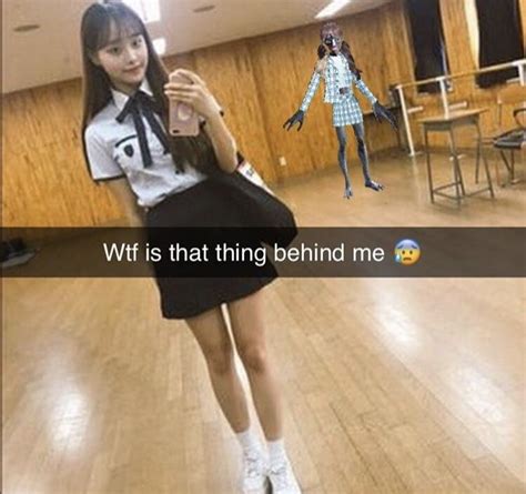 Pin By Chuuuuu ♡ On Weird Loona Memes Chuu Loona Kpop Snapchat Funny