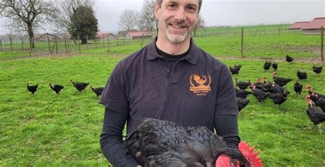 Au Salon De Lagriculture Un Volailler Remporte La Première Médaille D