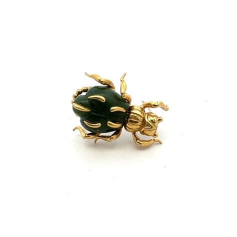 vintage  yellow gold jade beetle bug brooch pin gem