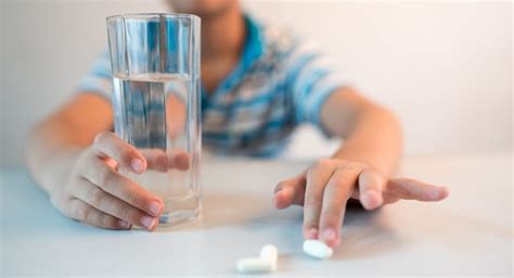 Why you shouldn’t give antibiotics to your child - What Doctors Don't ...