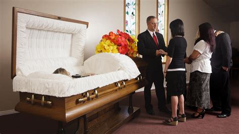 Casket Vs Coffin Comparing The Burial Containers