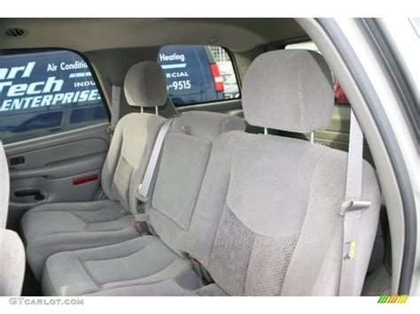 2004 Chevrolet Tahoe LS 4x4 interior Photo #41062199 | GTCarLot.com