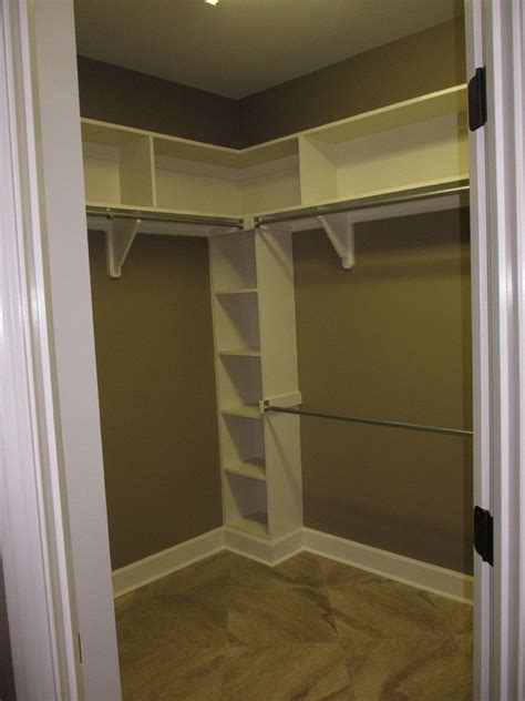 20 Walk In Closet Corner Shelves The Urban Decor