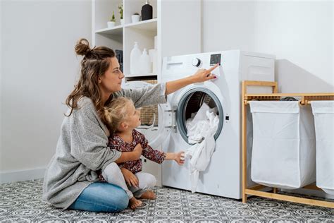 State And Federal Governments Ramp Up Push To Switch From Gas To Electric Hot Water Systems