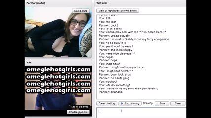 35 Chatroulette Teen With Huge Tits Fingers Her Pussy