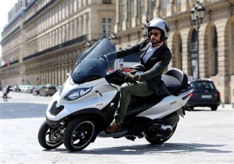 Scooter Sharing A Milano Da Giugno Con Enjoy E Piaggio News Moto It