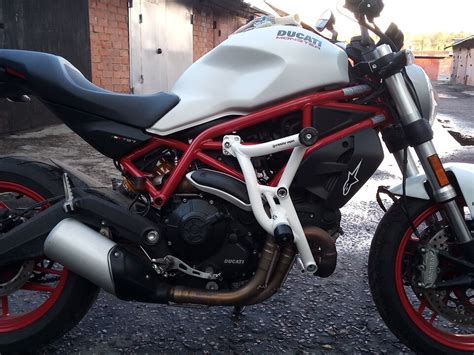 Купить б у Ducati Monster инжектор передач в Балашихе белый naked bike года на Авто