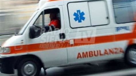 Incidente Sul Lavoro Nel Senese Ferita Donna Di Anni Radiosienatv