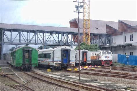 Kereta Galleri Jadwal Stasiun Malang Terbaru