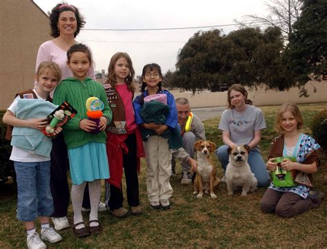 Brownies Visit Osan Animal Shelter Osan Air Base Article Display