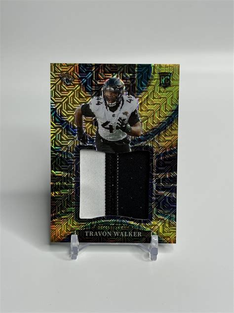 2022 Panini Select Jumbo Rookie Swatches Gold Prizm JS 23 Travon