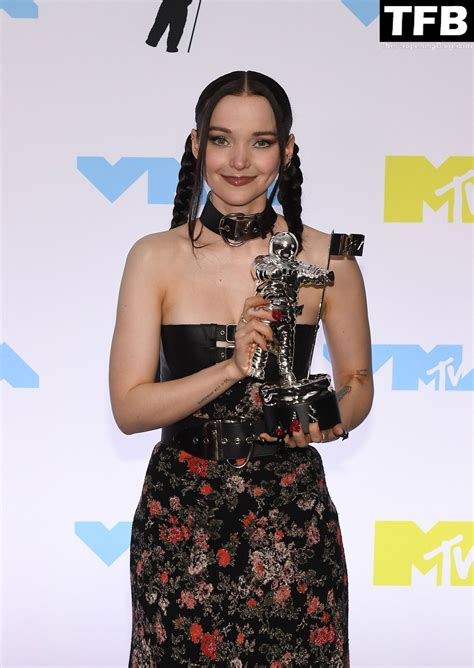 Dove Cameron Flaunts Her Sexy Tits At The MTV VMAs In Newark Photos PinayFlixx Mega