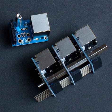 RJ45 Stackable Hub with Buffer (Input) – Orangkucing Lab