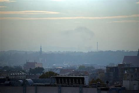 Smog Nie Odpuszcza Normy Przekroczone Niemal W Ca Ym Kraju Super