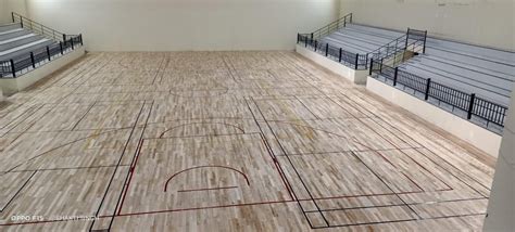 Maple Wood Nature Indoor Basketball Court Flooring, Rs 300 /square feet ...