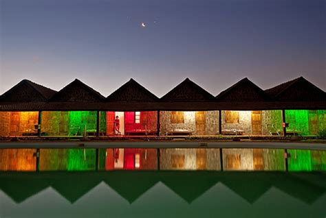 Your Shot Photo of the Month: Moon Over Madagascar | National Geographic