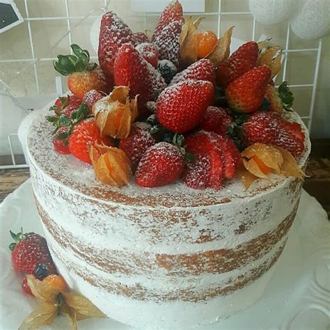 Doce Bolinho By Ro Naked Cake