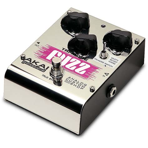 Akai Analog Custom Shop Drive Fuzz Effect Pedal Reverb