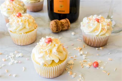 Easy Prosecco Cupcakes Recipe With Box Cake Mix Recipe Cupcake