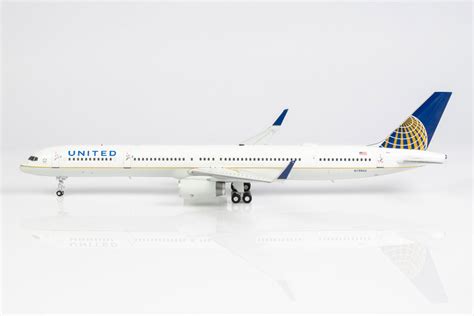 United Airlines Boeing 757 33N N78866 InFlight200 IF753UA1123 Modelo A