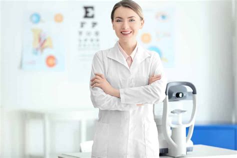 Optometrist Resume Examples Template And Resume Tips Cleverism