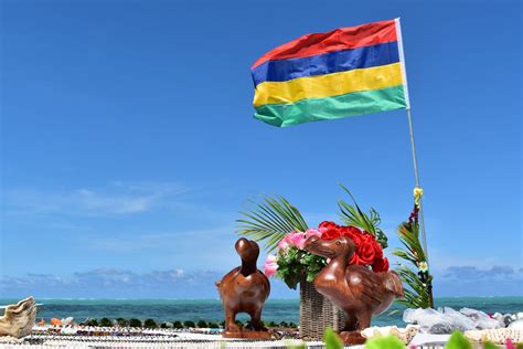 🇲🇺 Mauritius Flag Unveiled: Colors, Meaning, Coat of Arms, Flag Map ...