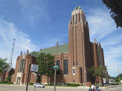 Holy Trinity Church Bloomington Il 106 W Chestnut Street Flickr